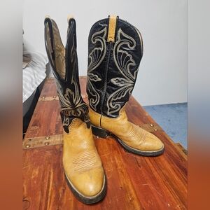 Hondo Tan and Black Western Cowboy Boots